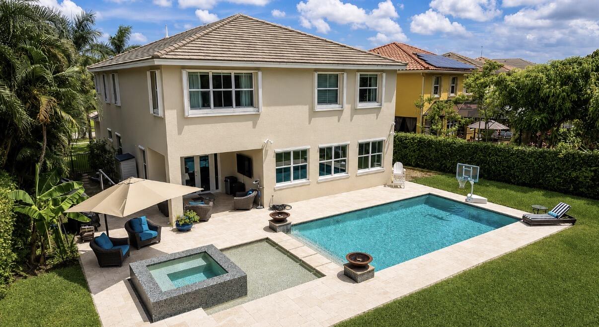 9535 PHIPPS Lane