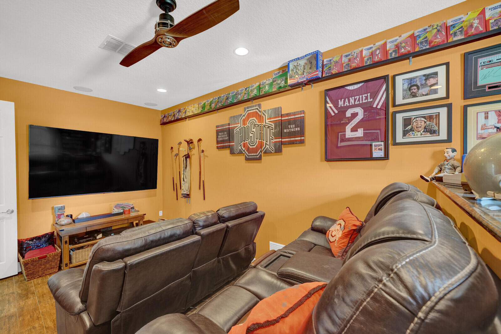 9535 PHIPPS Lane