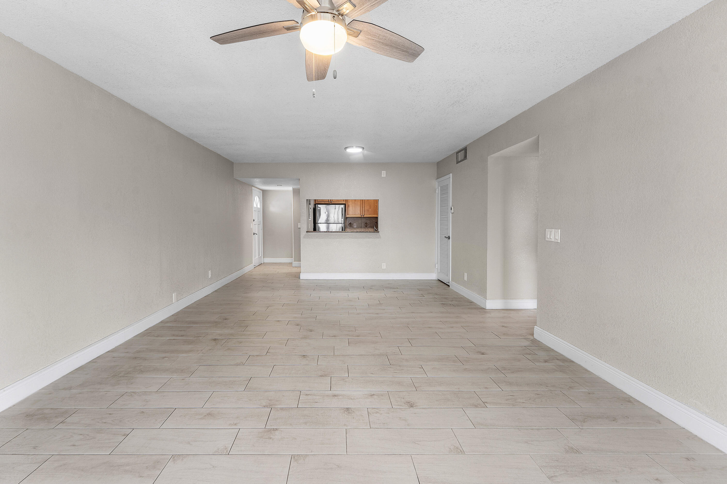 12005 POINCIANA Boulevard 209