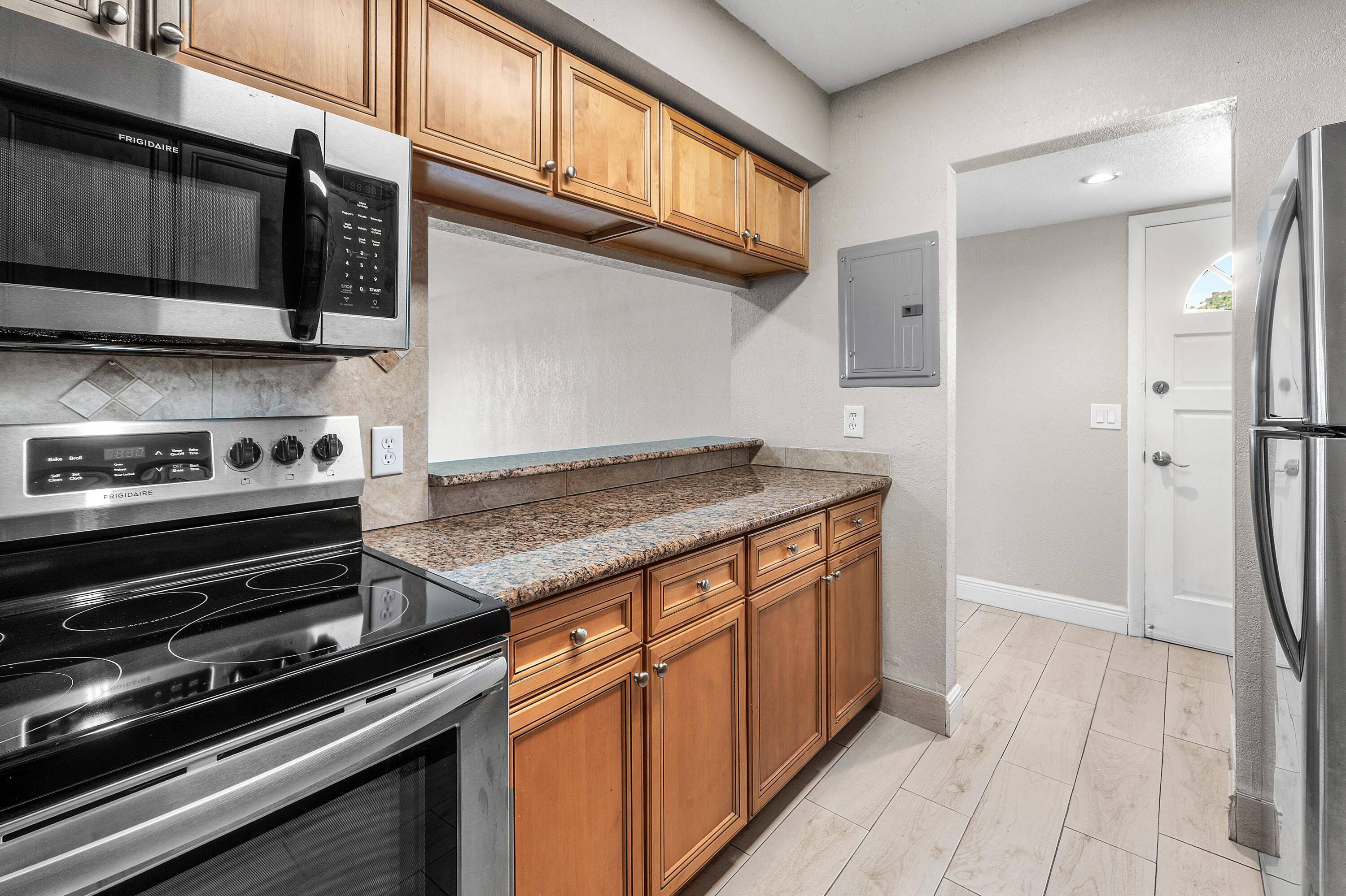12005 POINCIANA Boulevard 209