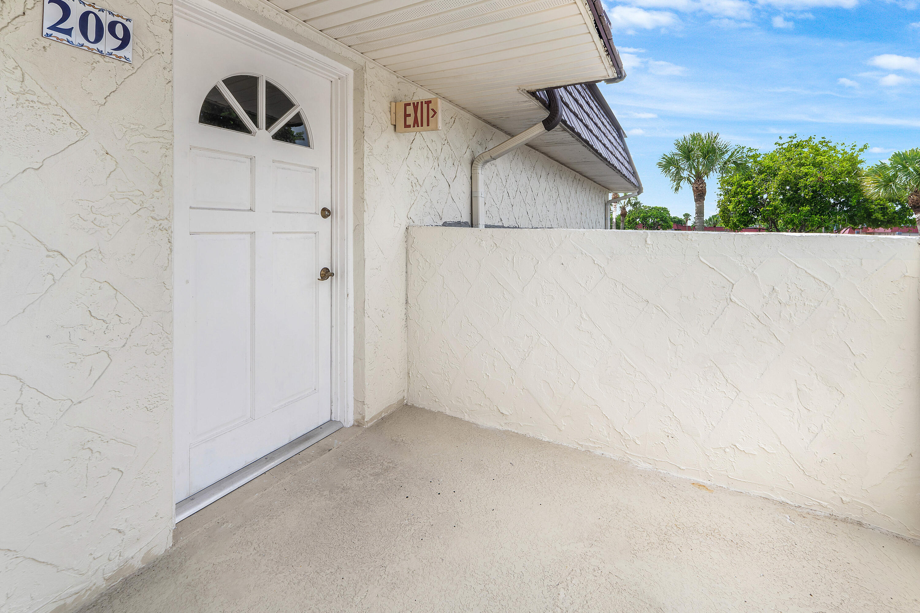 12005 POINCIANA Boulevard 209