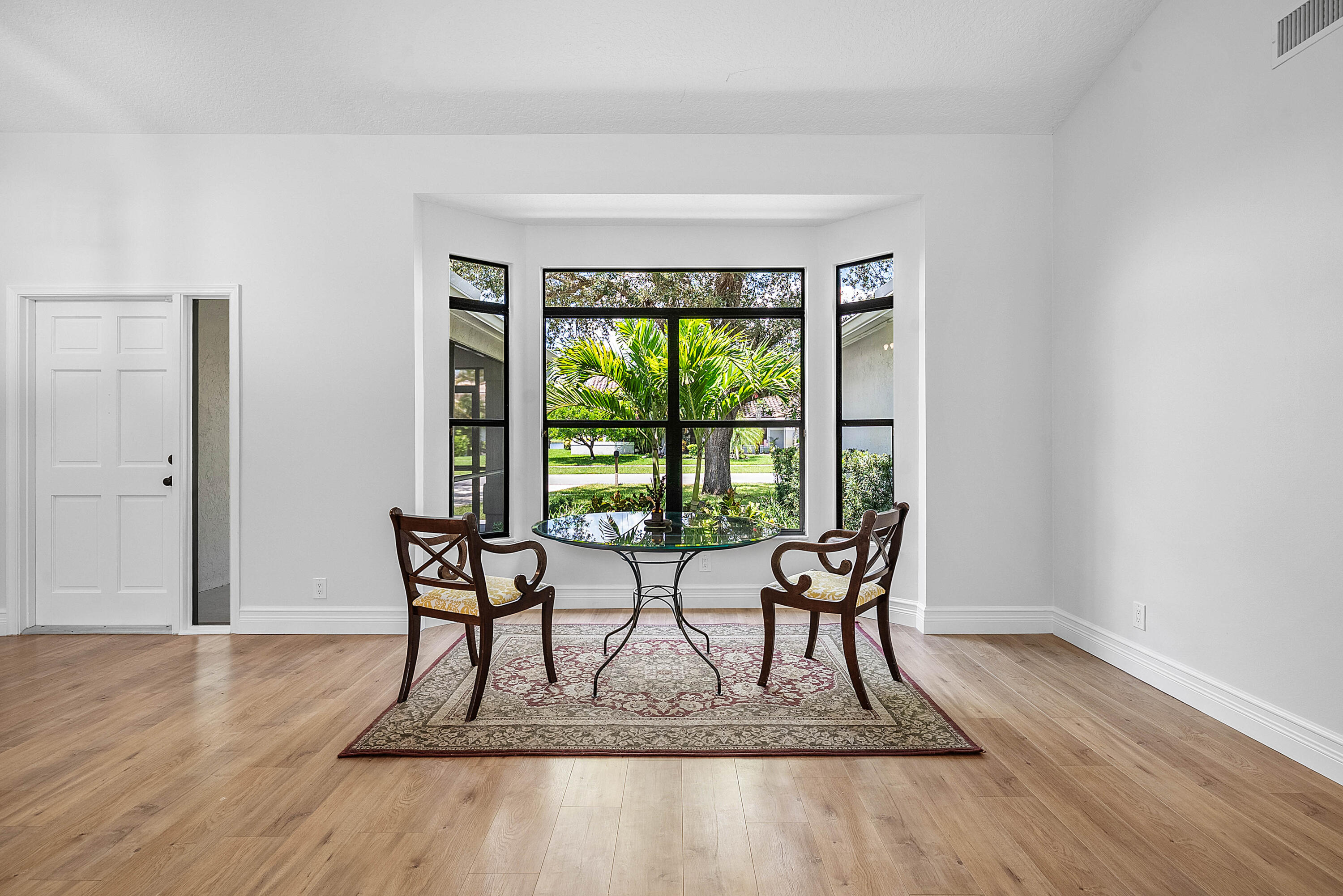 1506 WILTSHIRE VILLAGE Drive