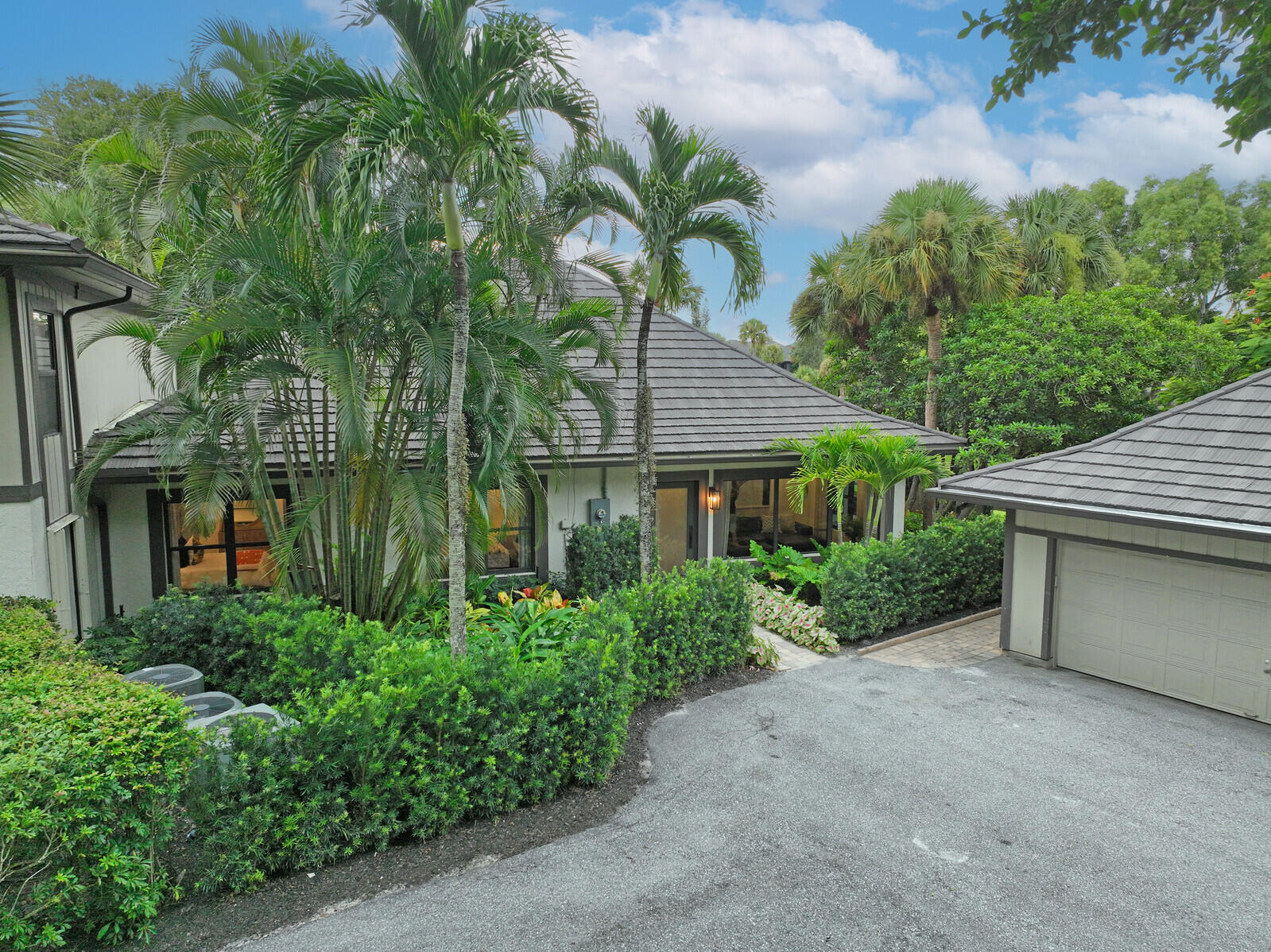 2735 POLO ISLAND Drive K104