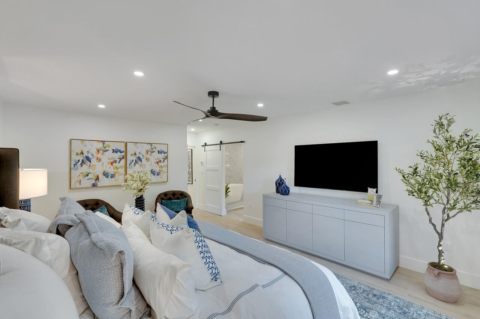 2735 POLO ISLAND Drive K104