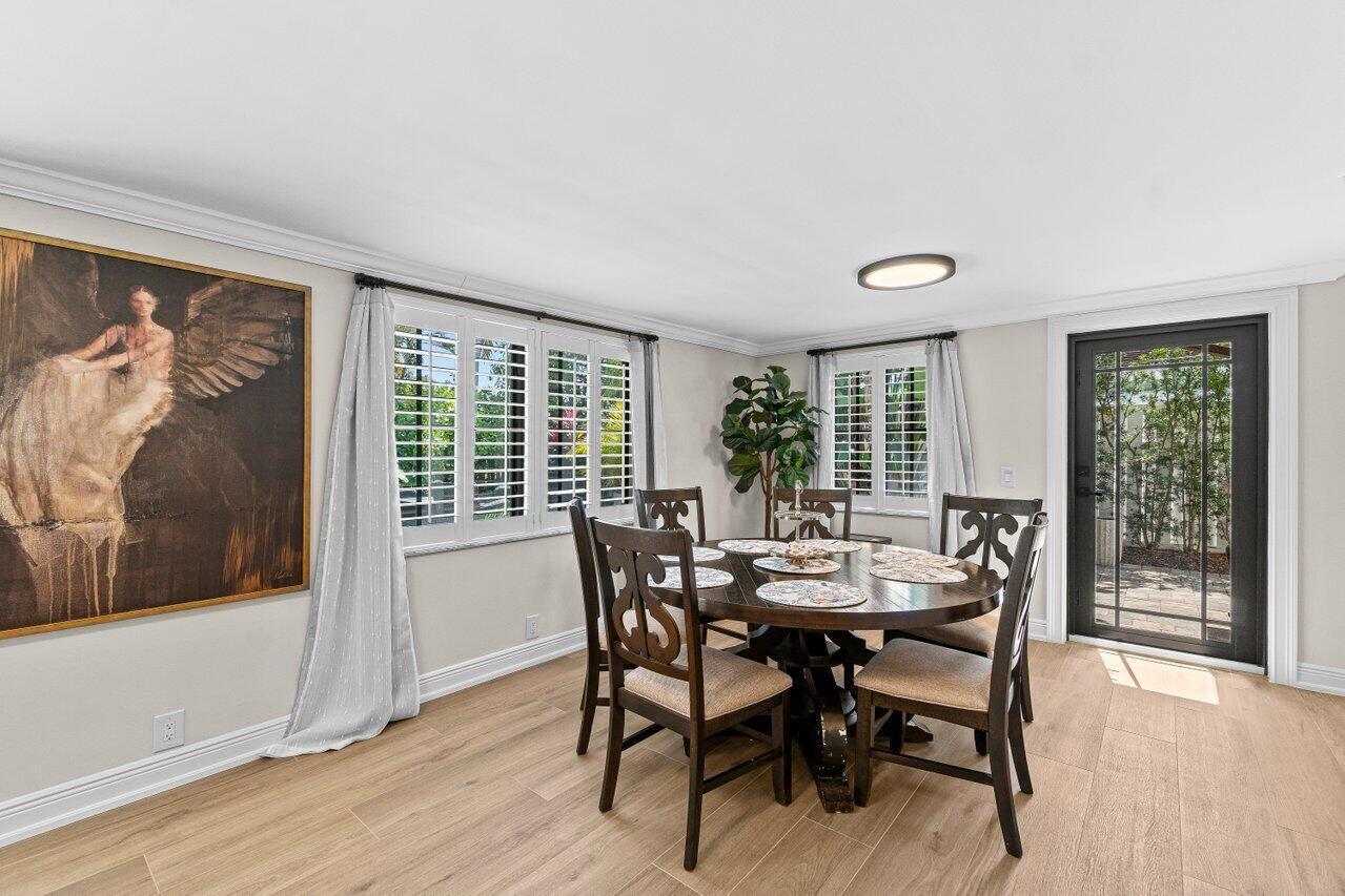 800 SW 5TH Street