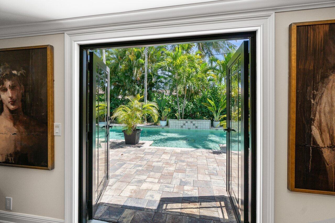 800 SW 5TH Street