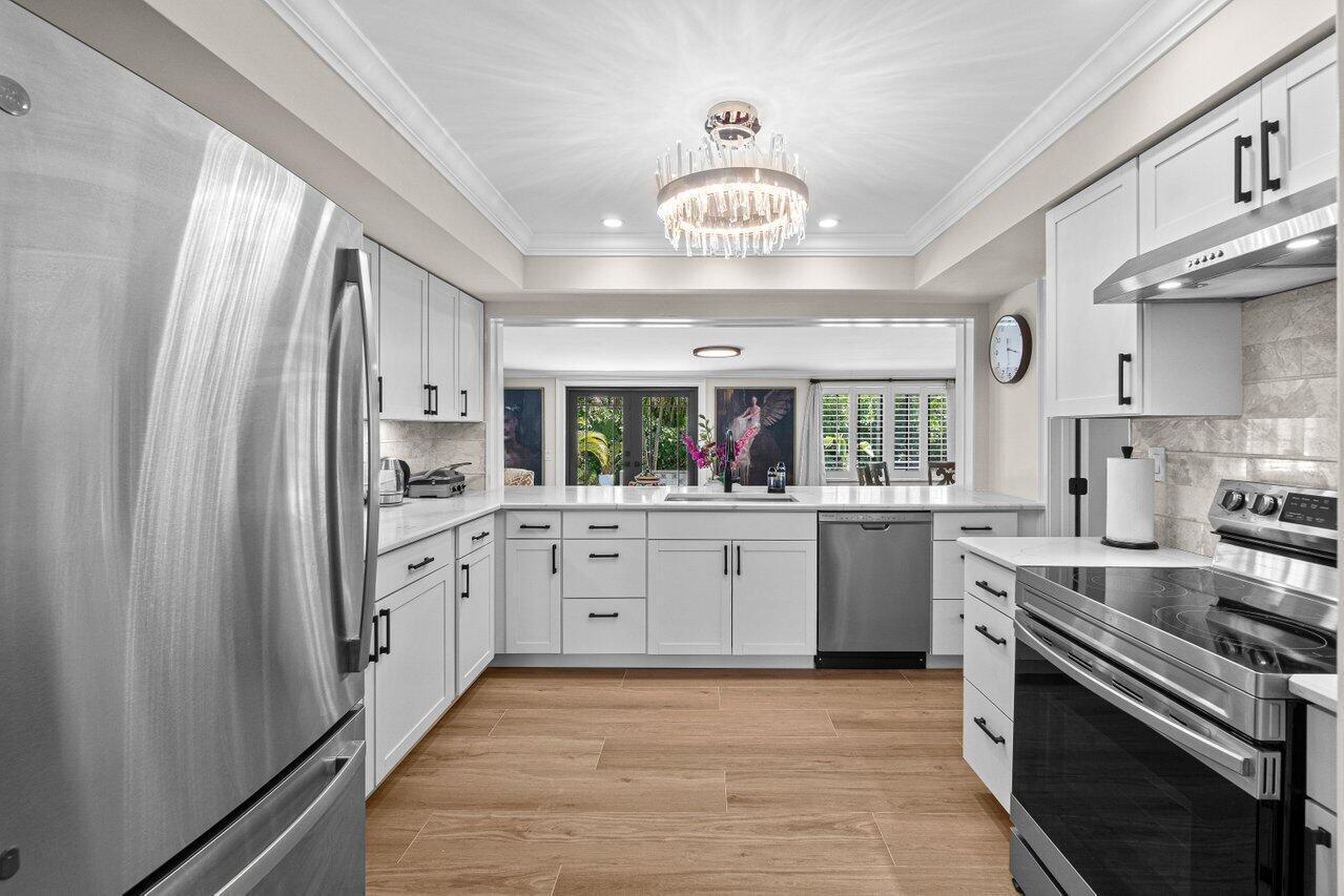 800 SW 5TH Street