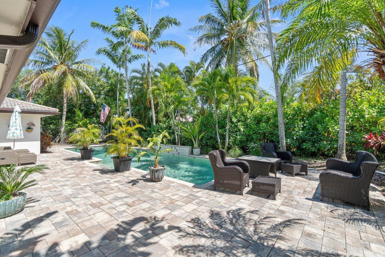 800 SW 5TH Street