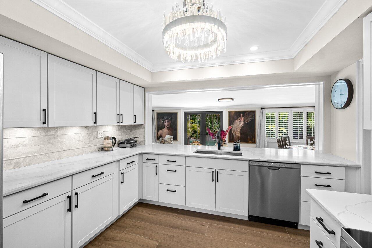 800 SW 5TH Street