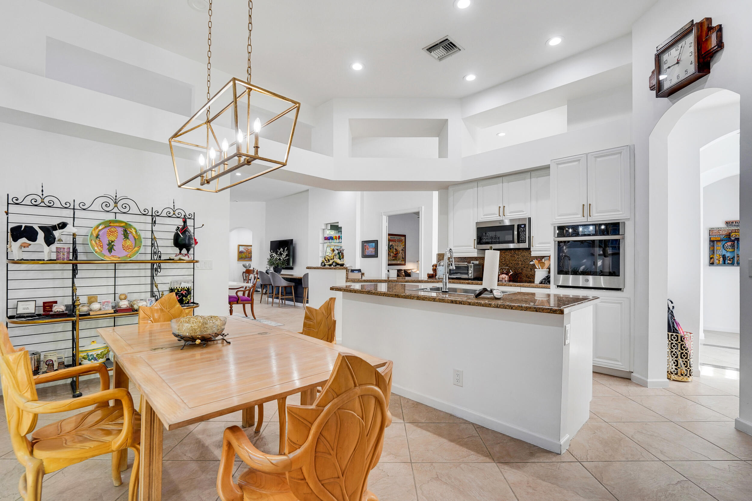 10916 Northgreen Drive