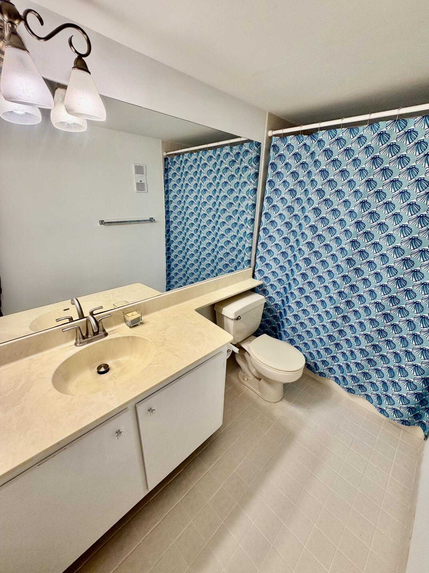 4725 LUCERNE LAKES E 214