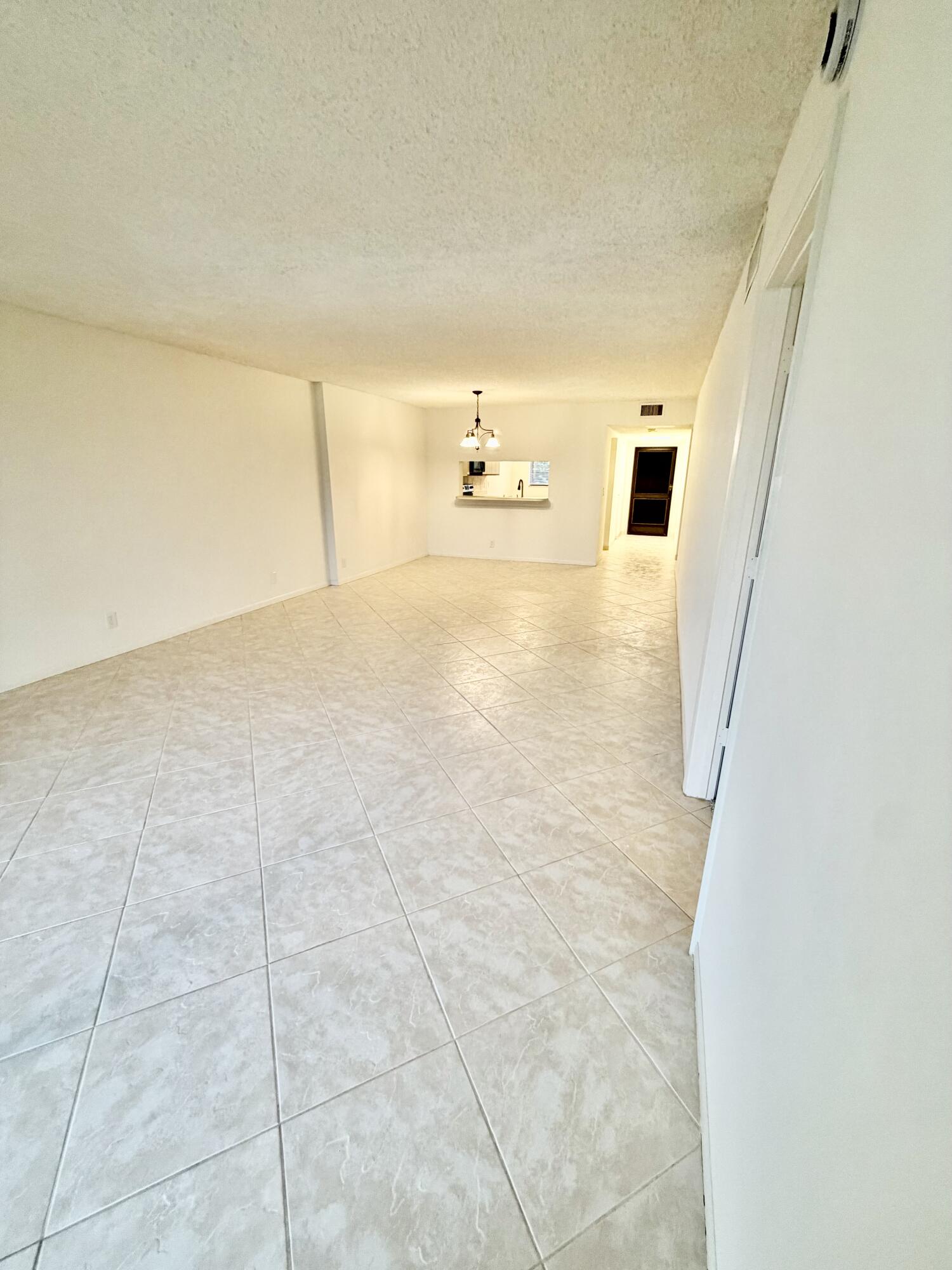 4725 LUCERNE LAKES E 214