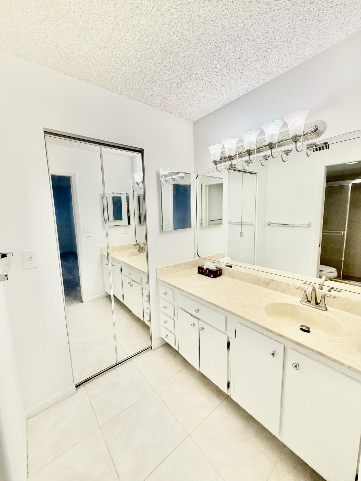 4725 LUCERNE LAKES E 214