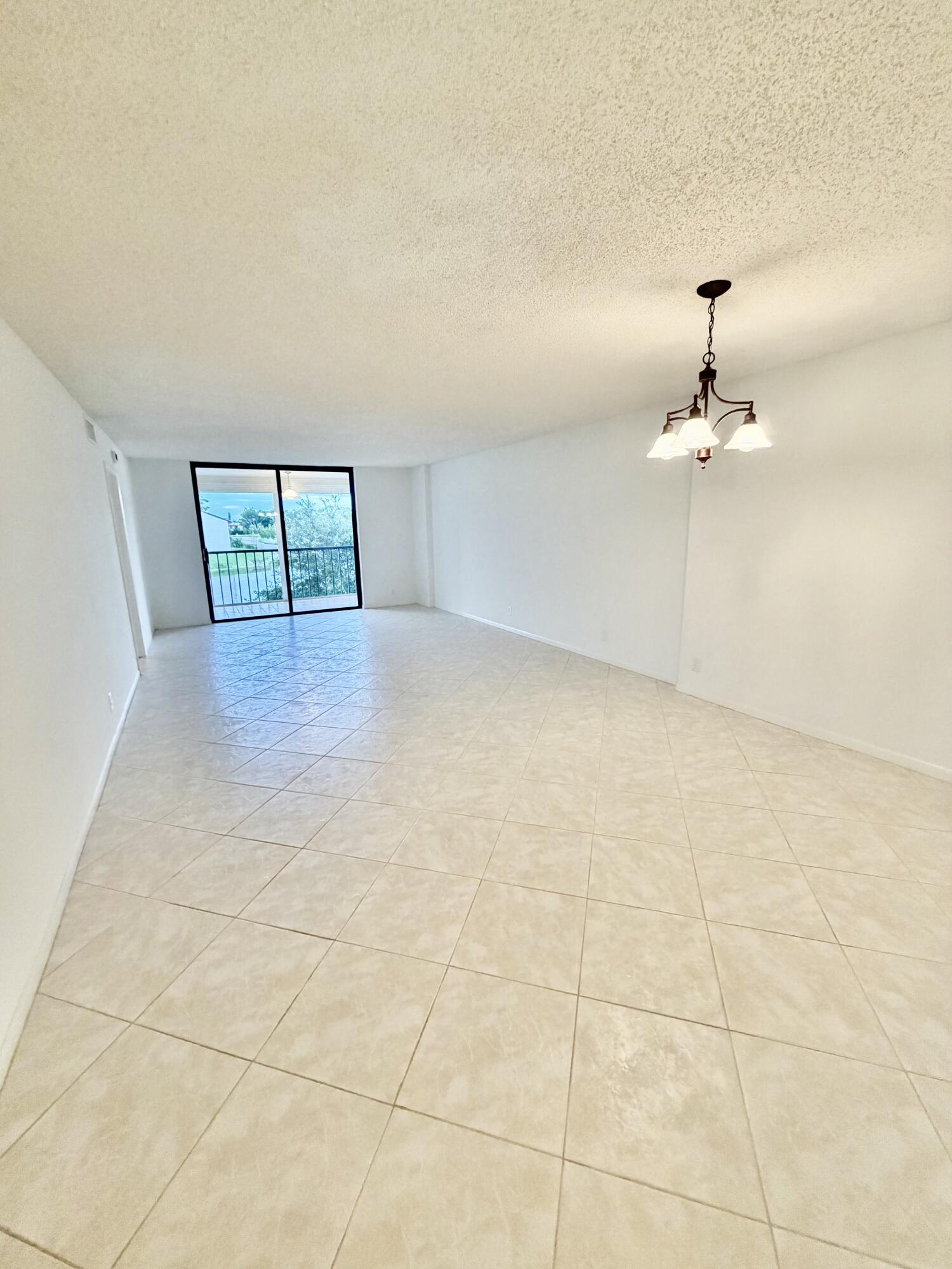 4725 LUCERNE LAKES E 214