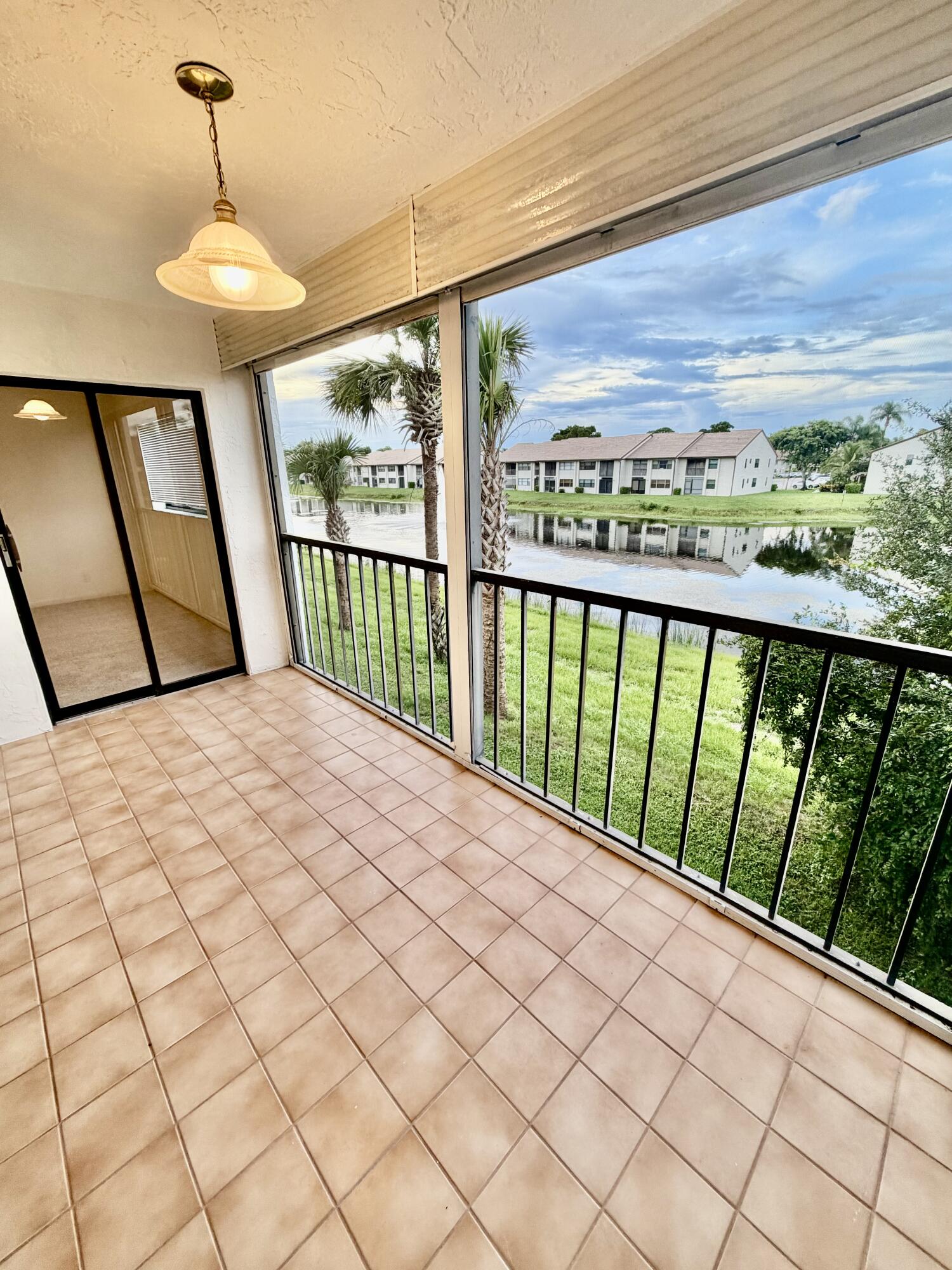 4725 LUCERNE LAKES E 214