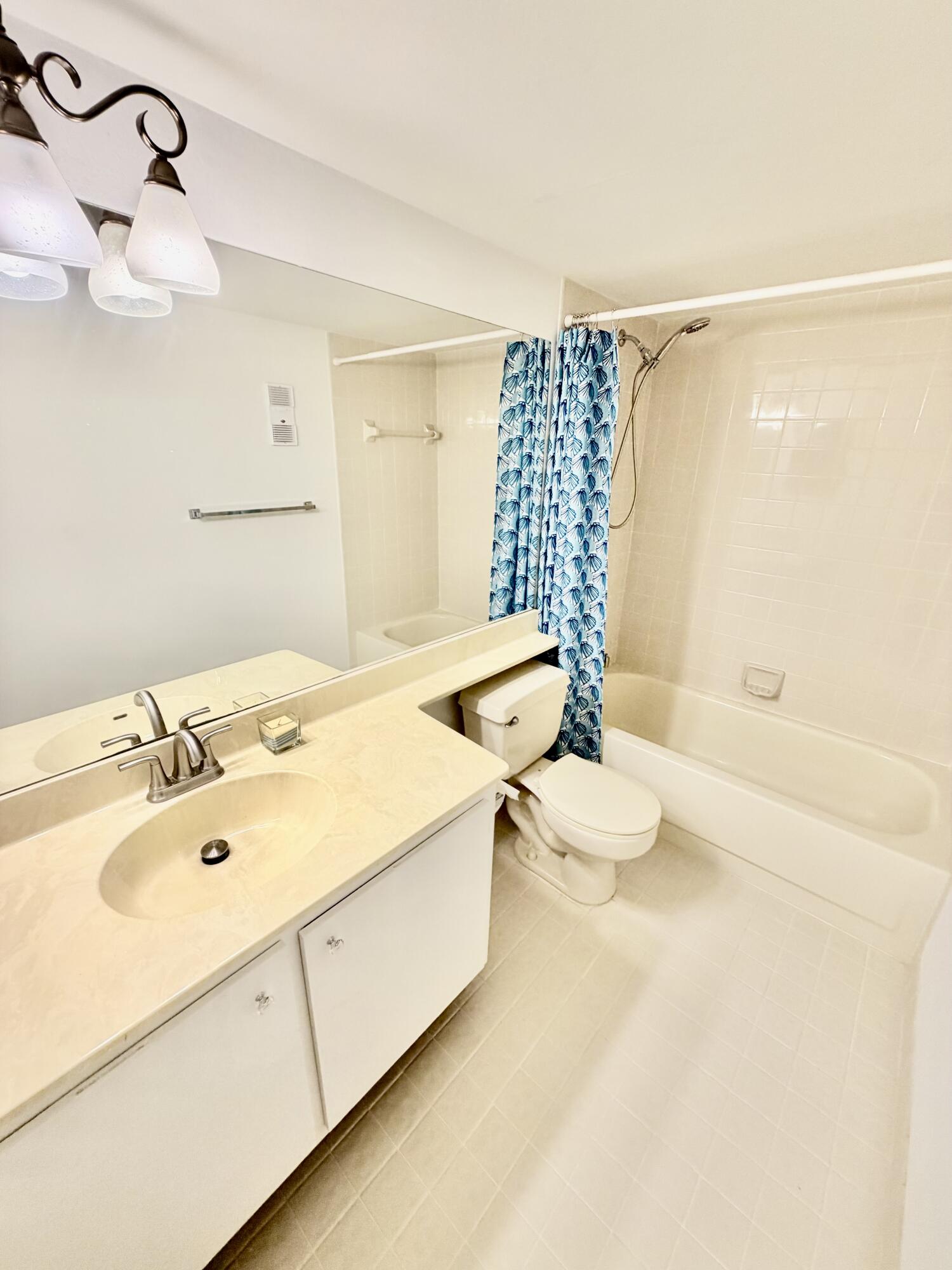 4725 LUCERNE LAKES E 214