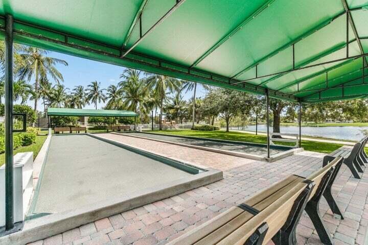2936 S Rio Claro Drive S