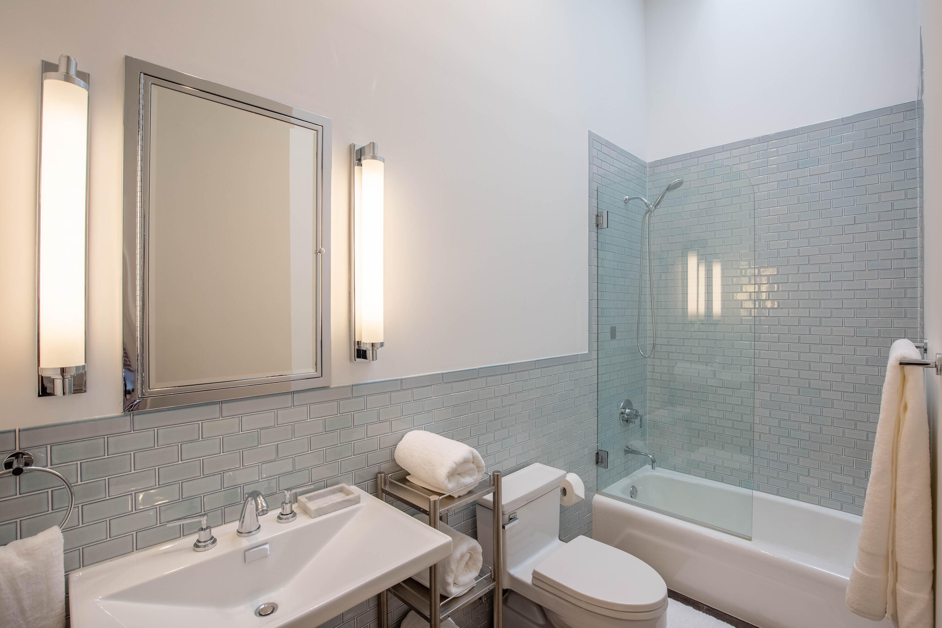 2371 Windsor Way Court