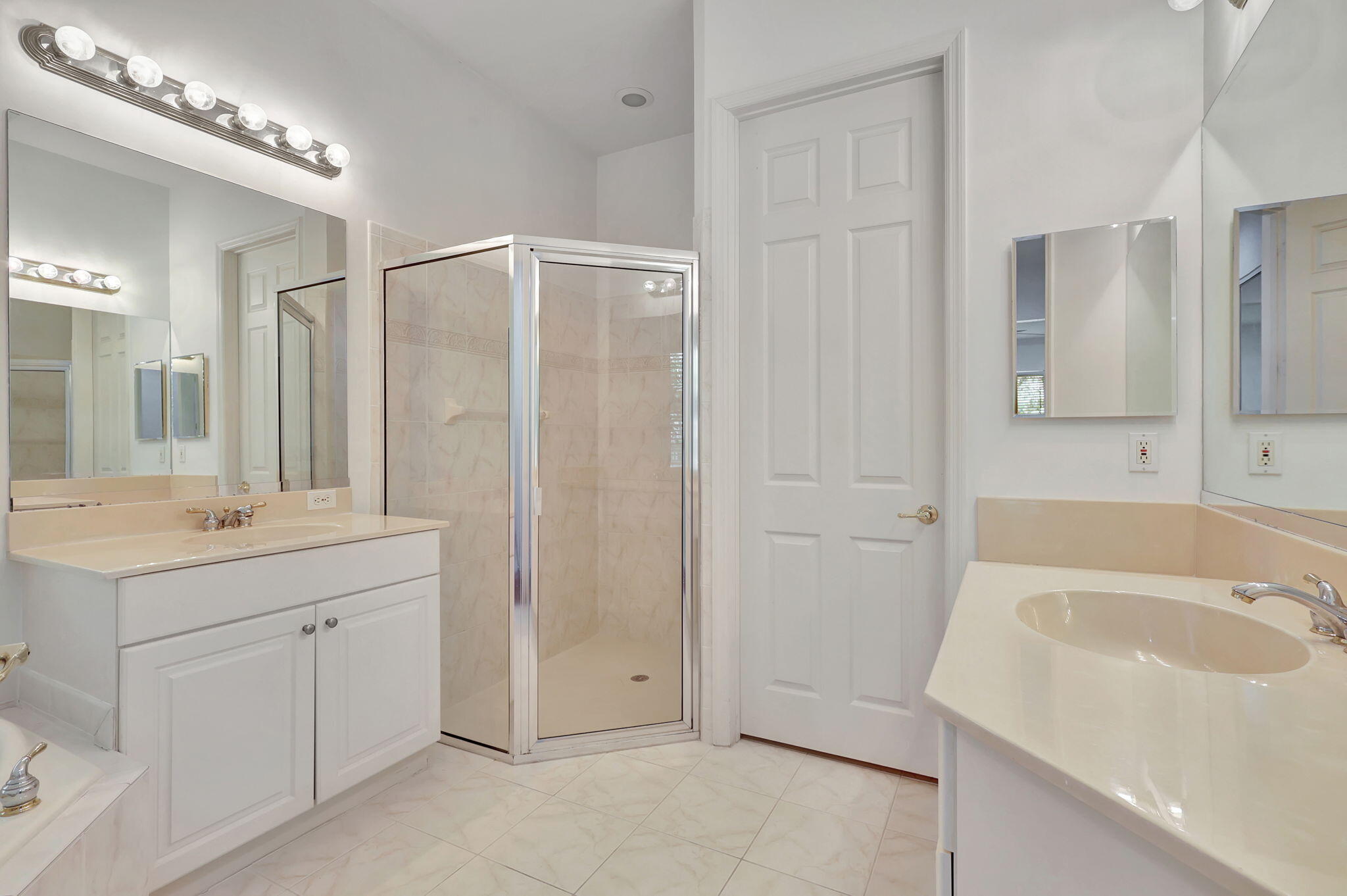 4001 Bahia Isle Circle