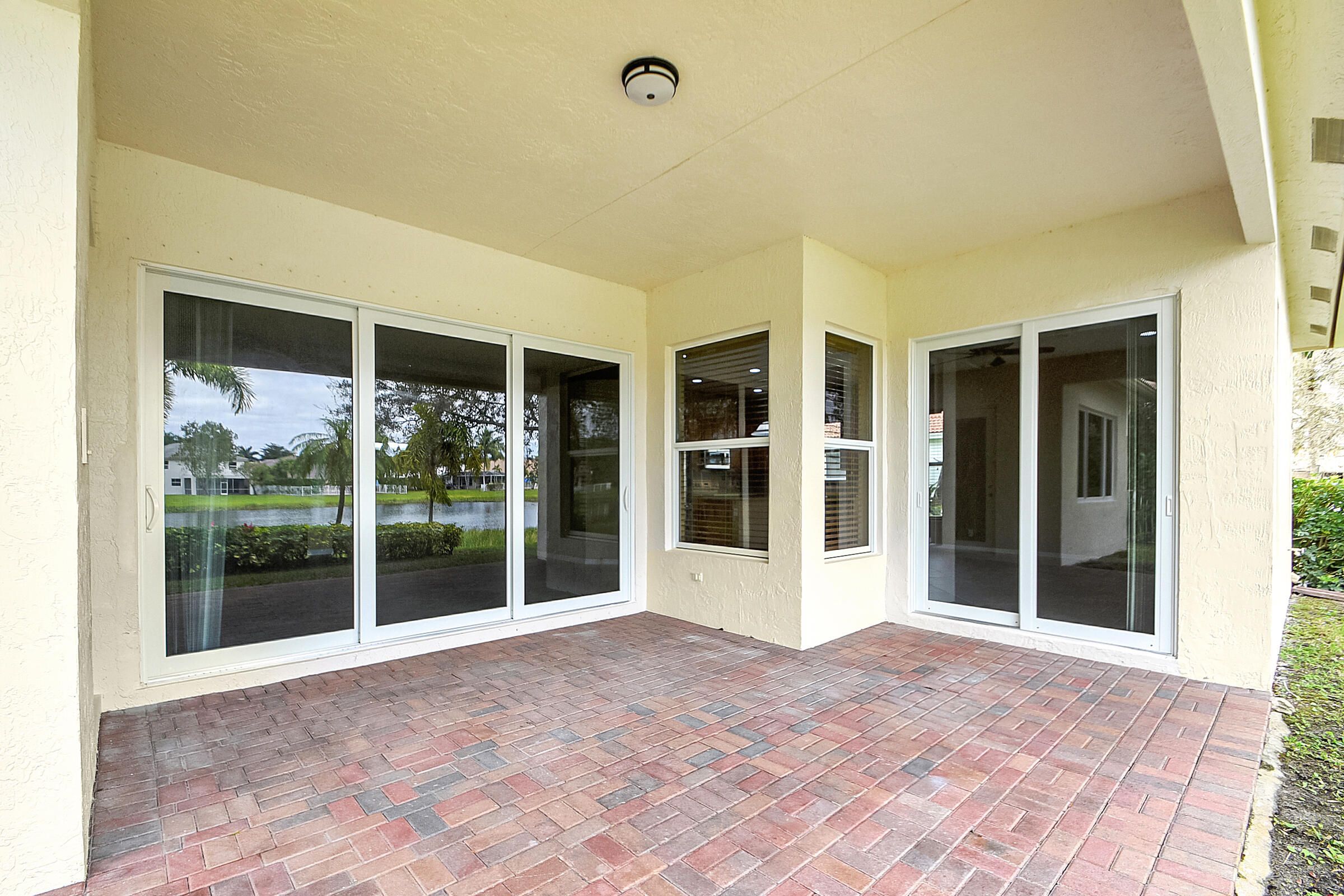 4001 Bahia Isle Circle