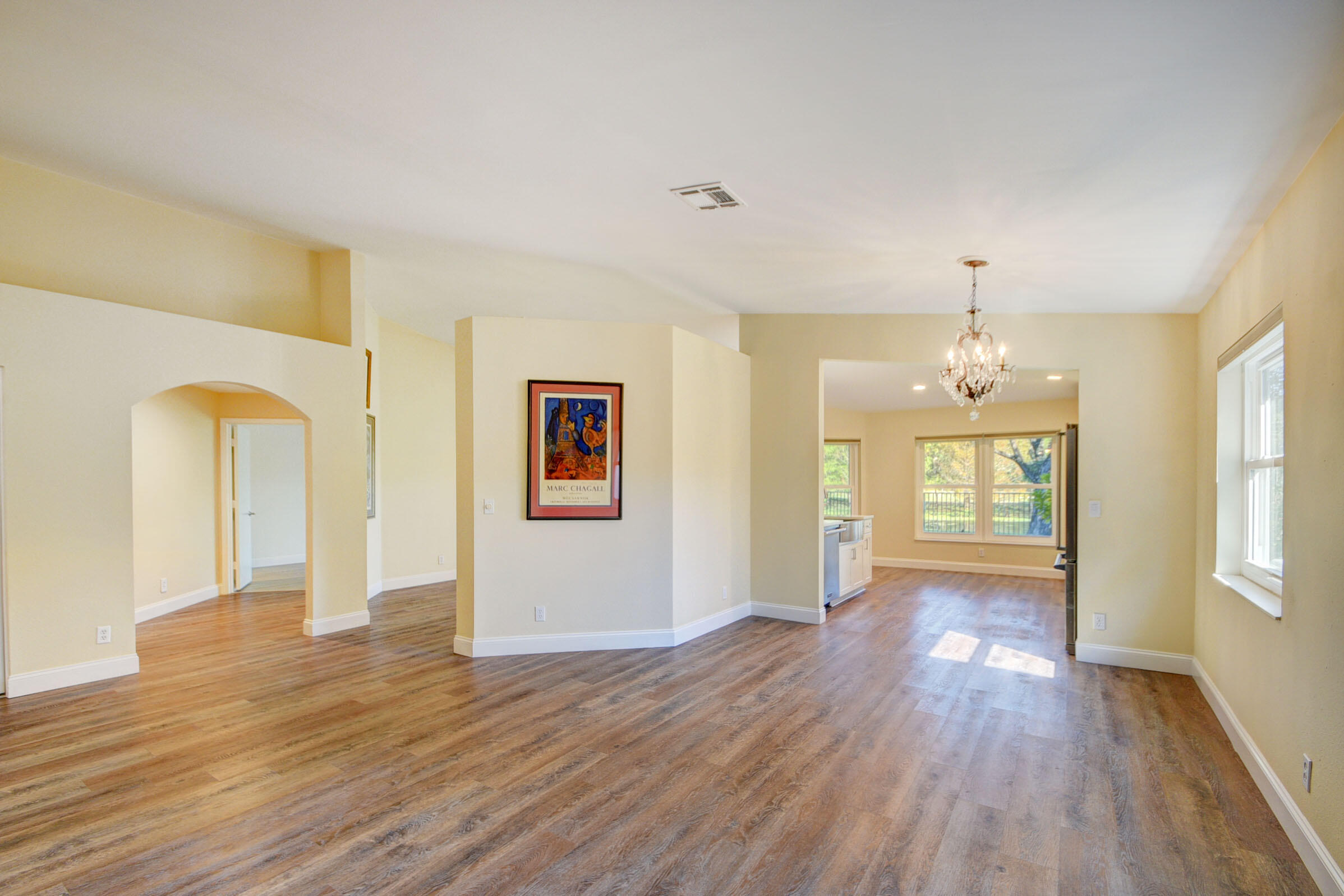 1616 S Club Drive