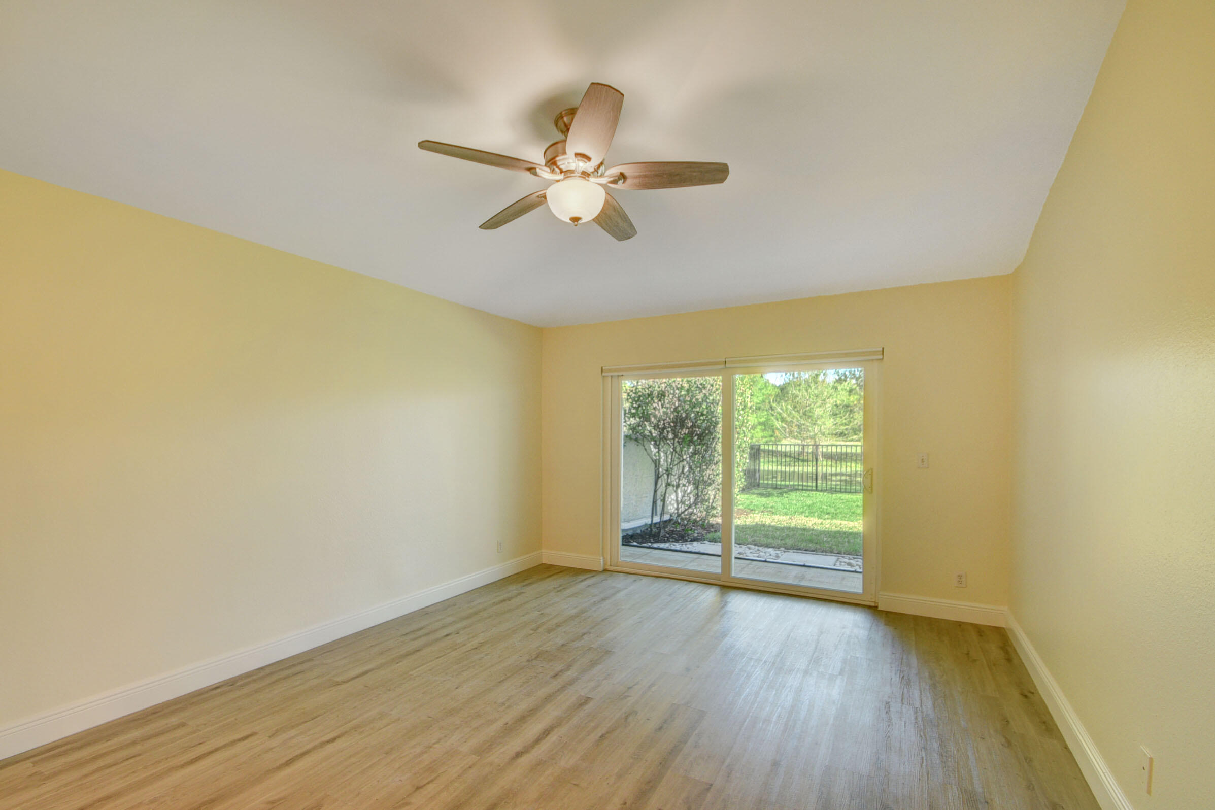1616 S Club Drive