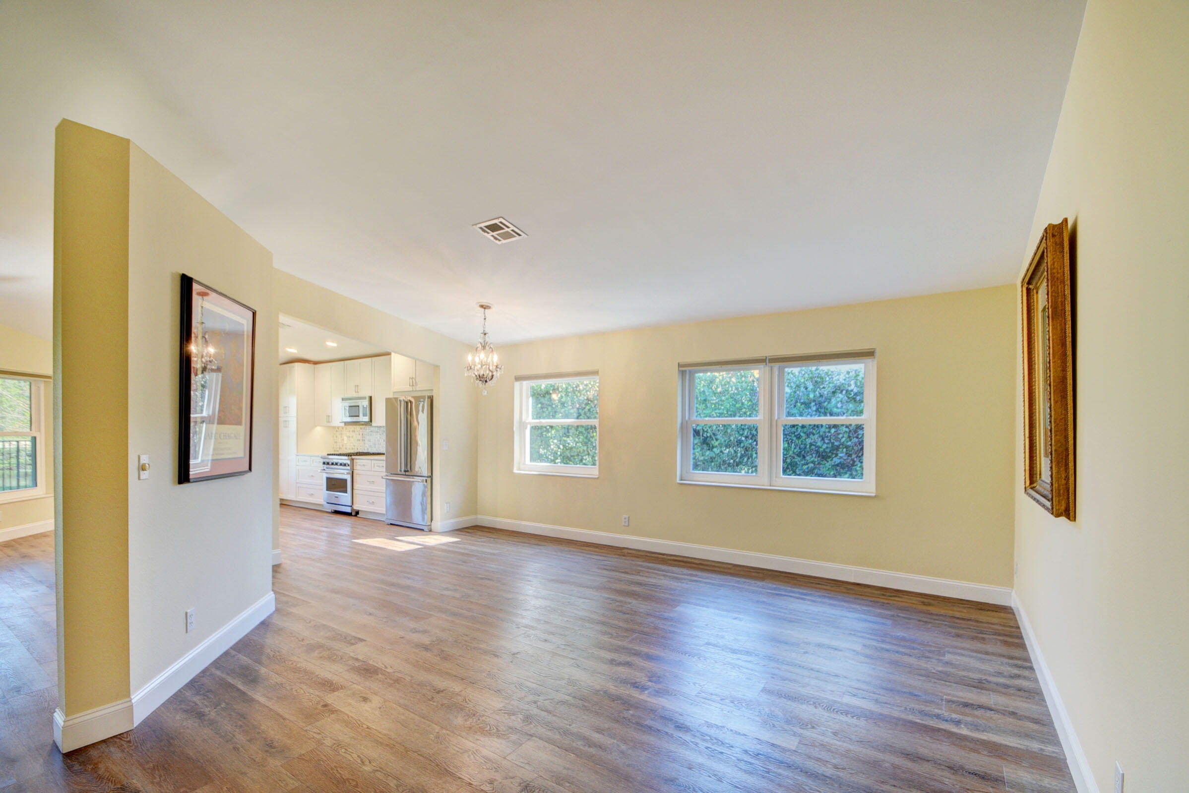 1616 S Club Drive