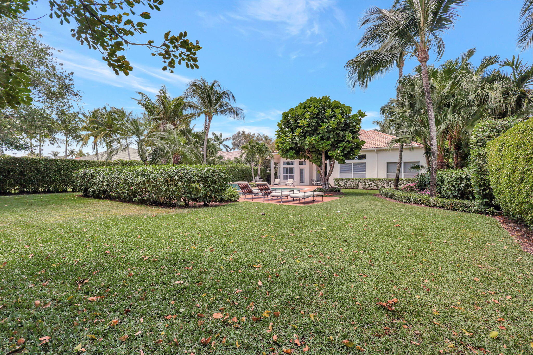 12390 Sunnydale Drive