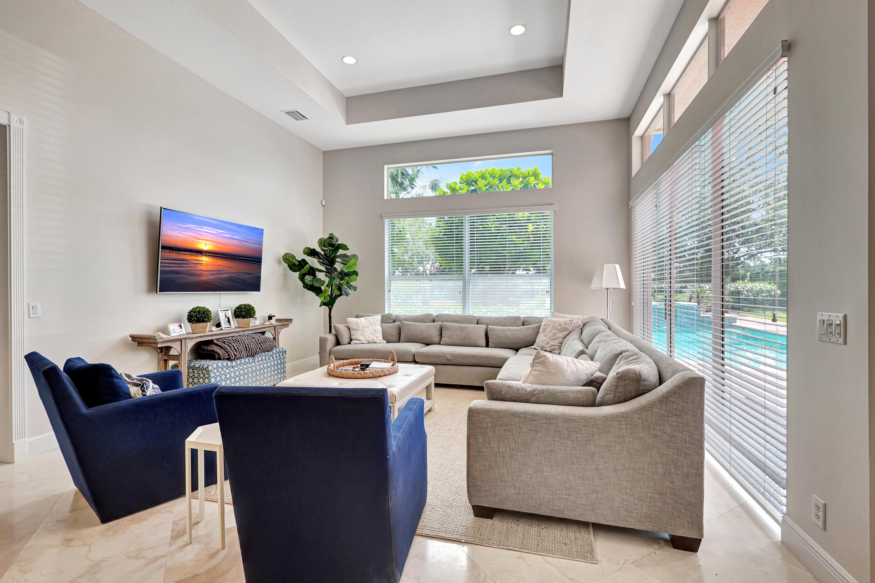 12390 Sunnydale Drive