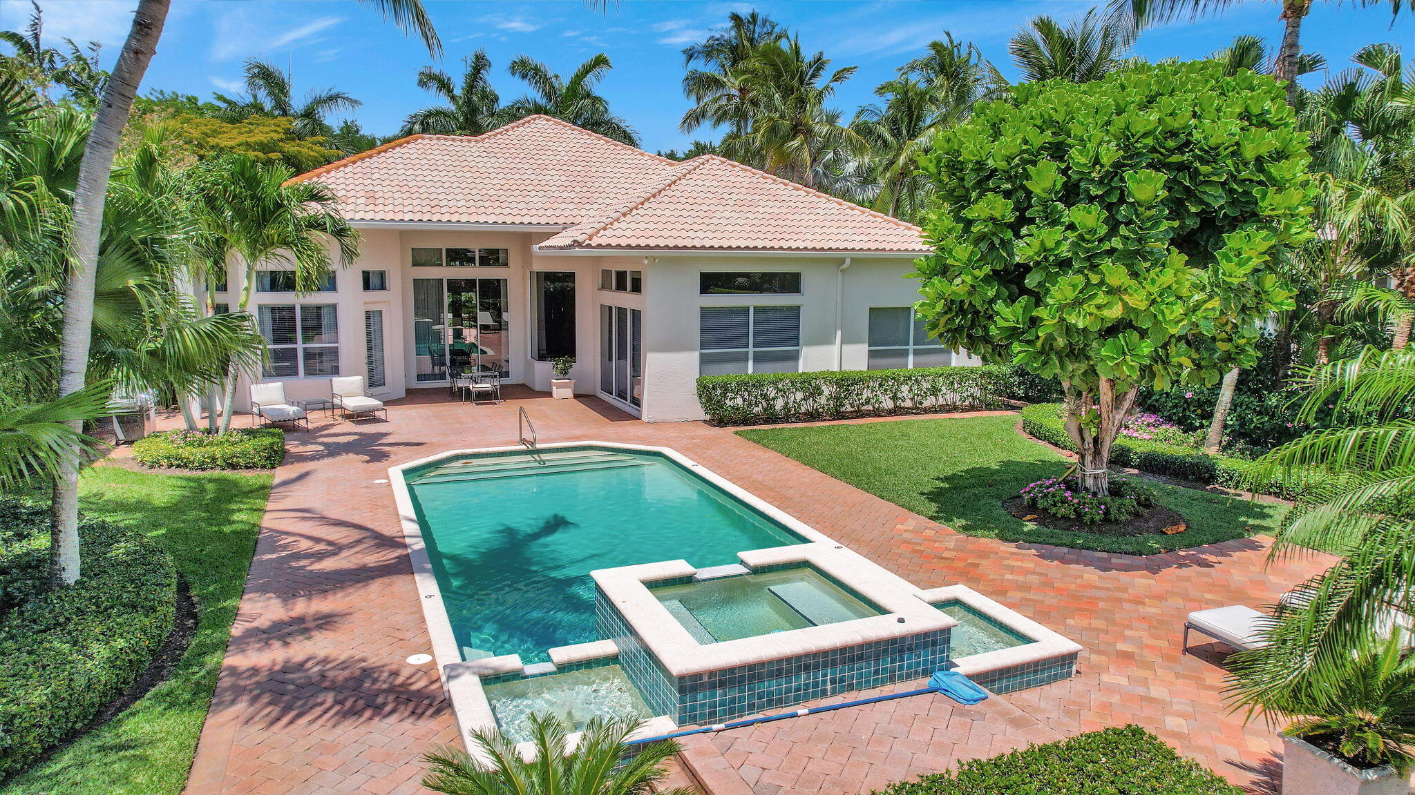 12390 Sunnydale Drive