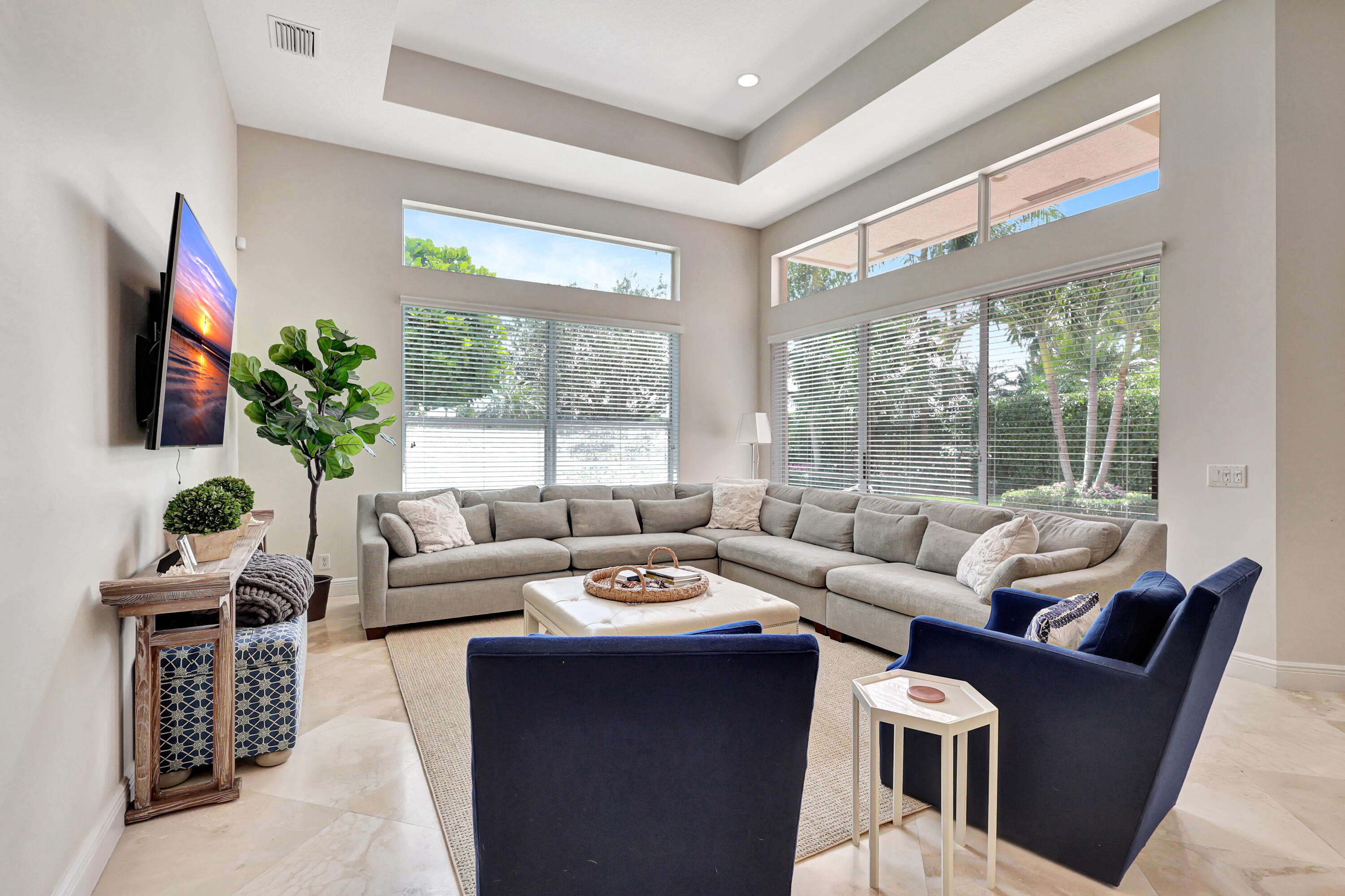 12390 Sunnydale Drive