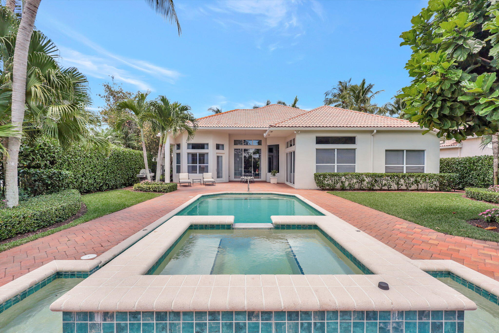 12390 Sunnydale Drive