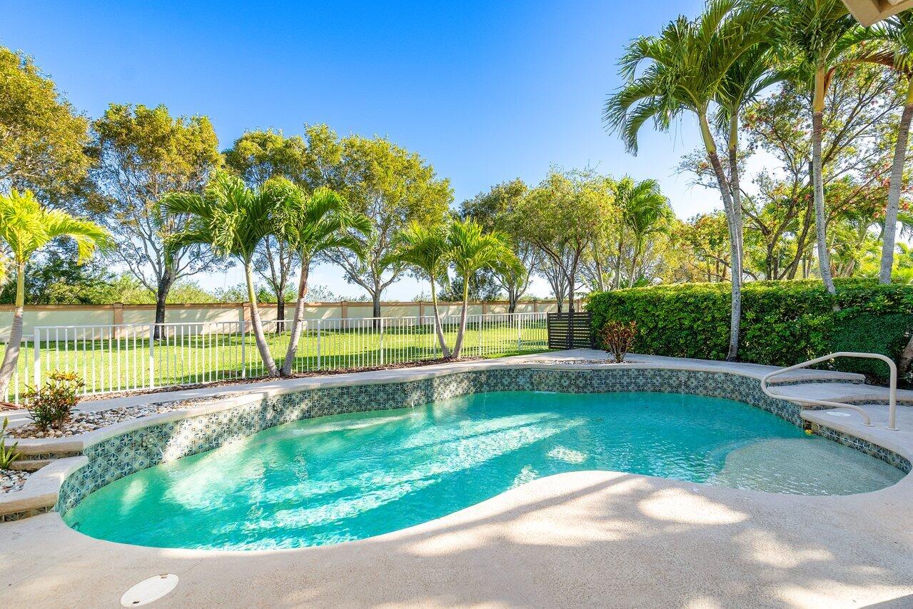 11803 Osprey Pointe Circle