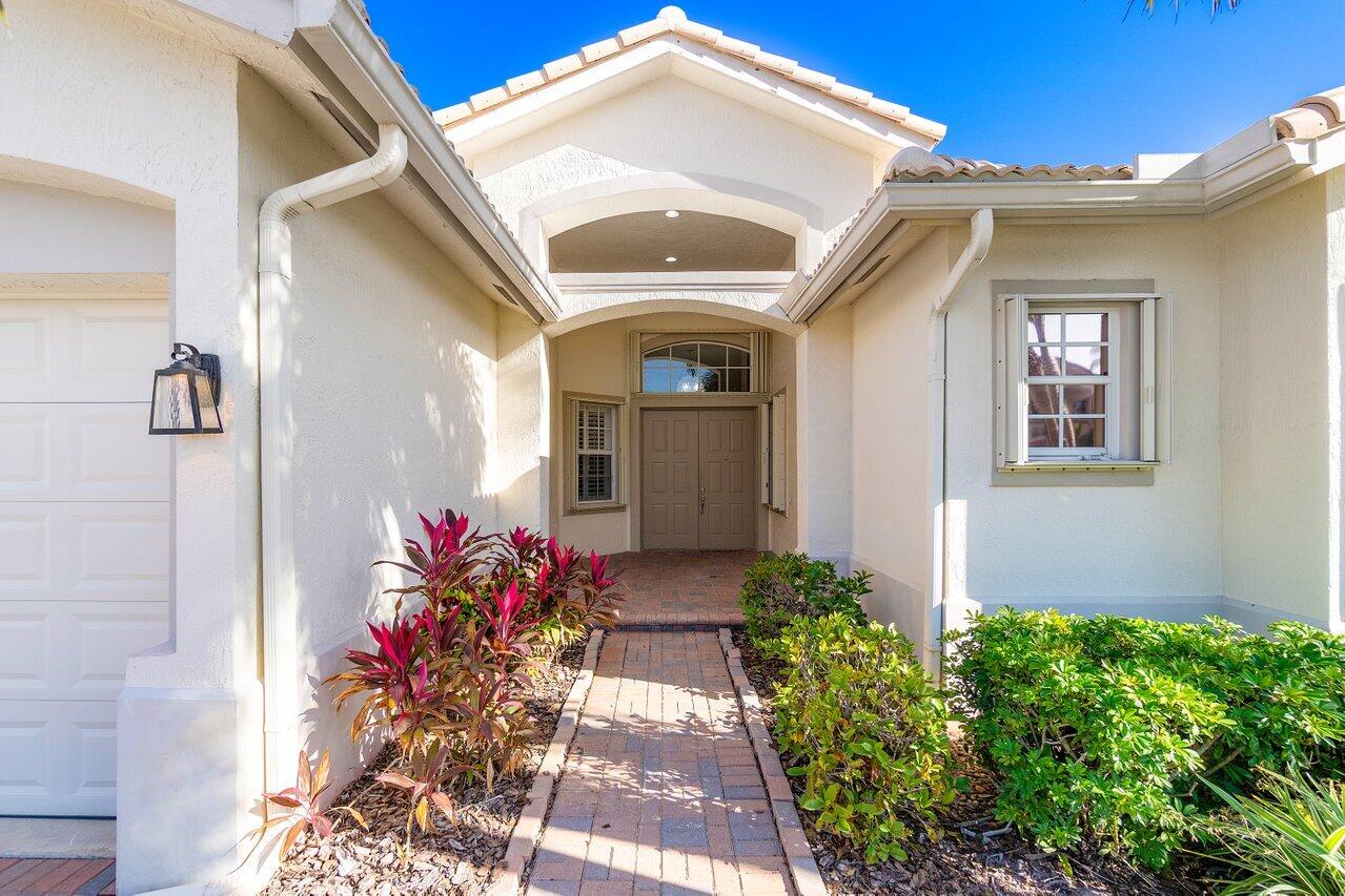 11803 Osprey Pointe Circle