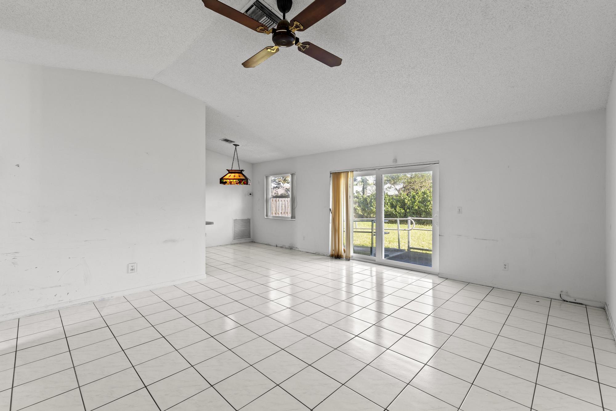 8501 NW 44 Court