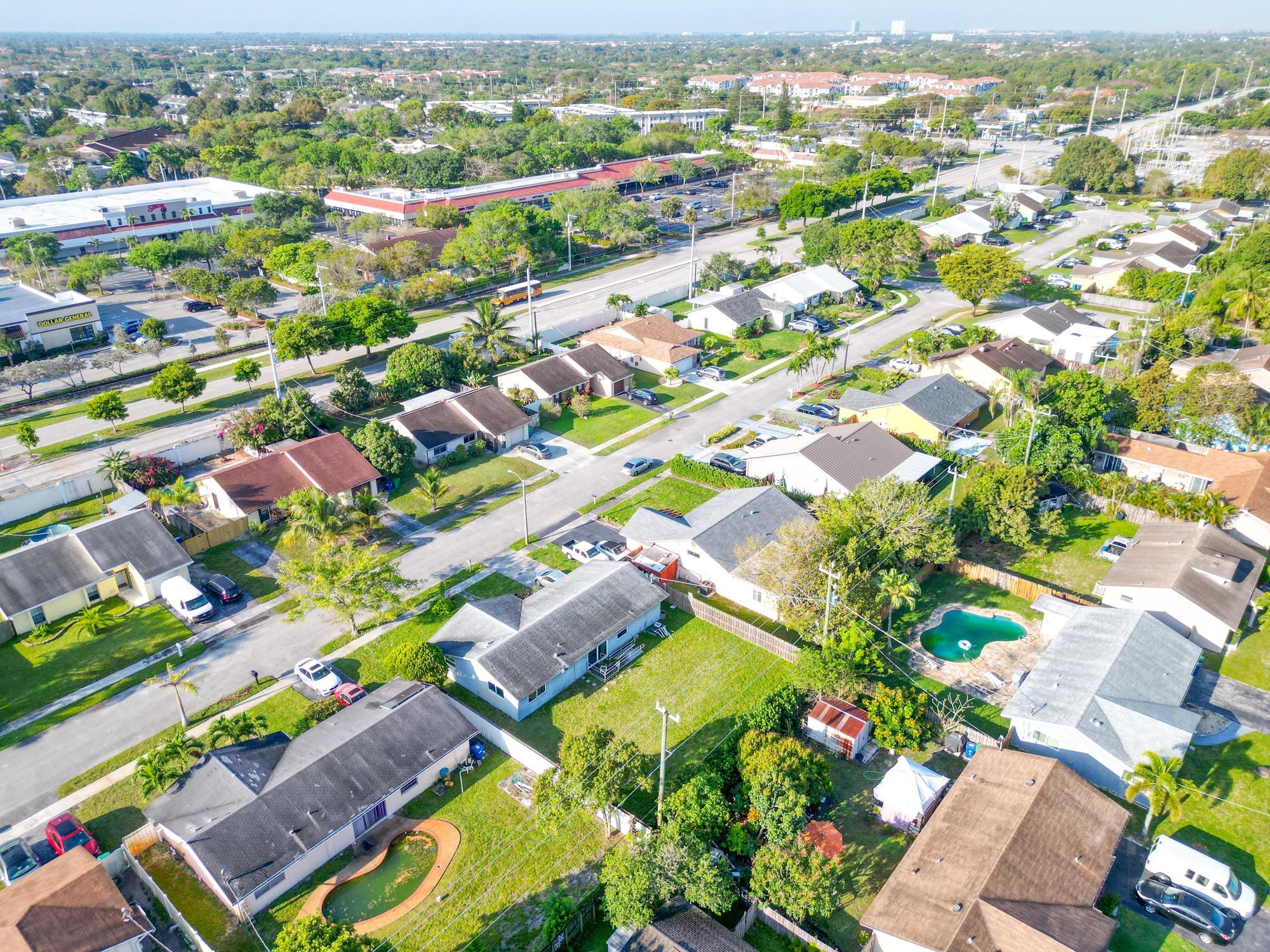 8501 NW 44 Court