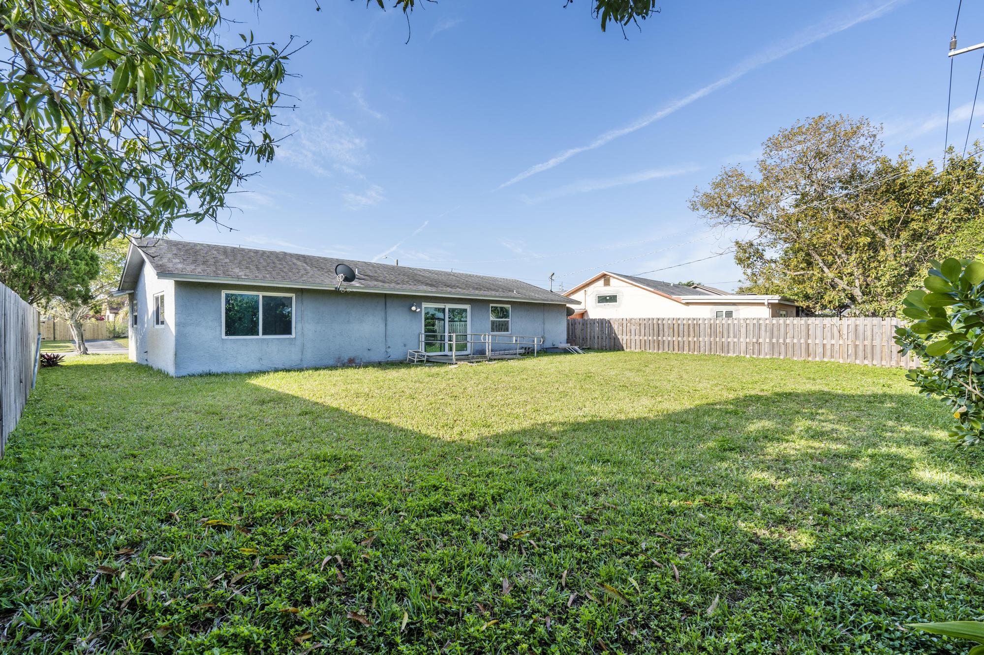 8501 NW 44 Court