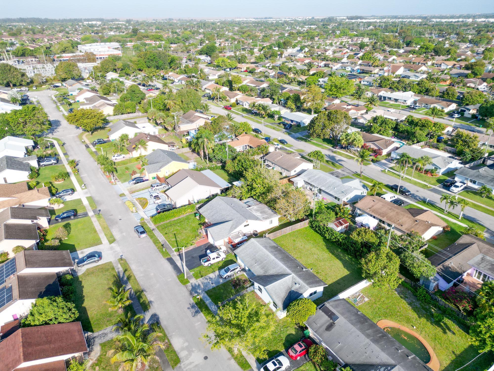 8501 NW 44 Court