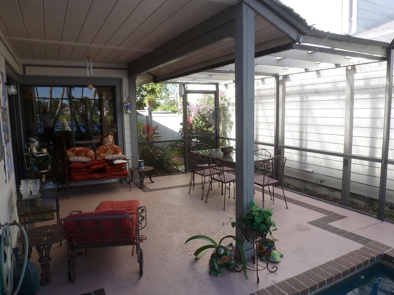 2566 Bedford Mews Drive