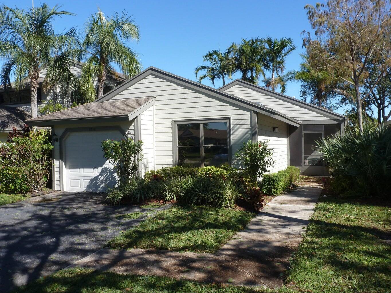 2566 Bedford Mews Drive