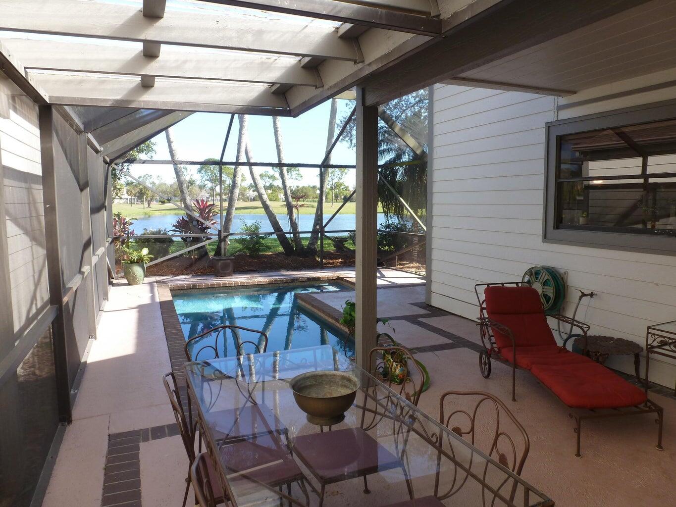 2566 Bedford Mews Drive