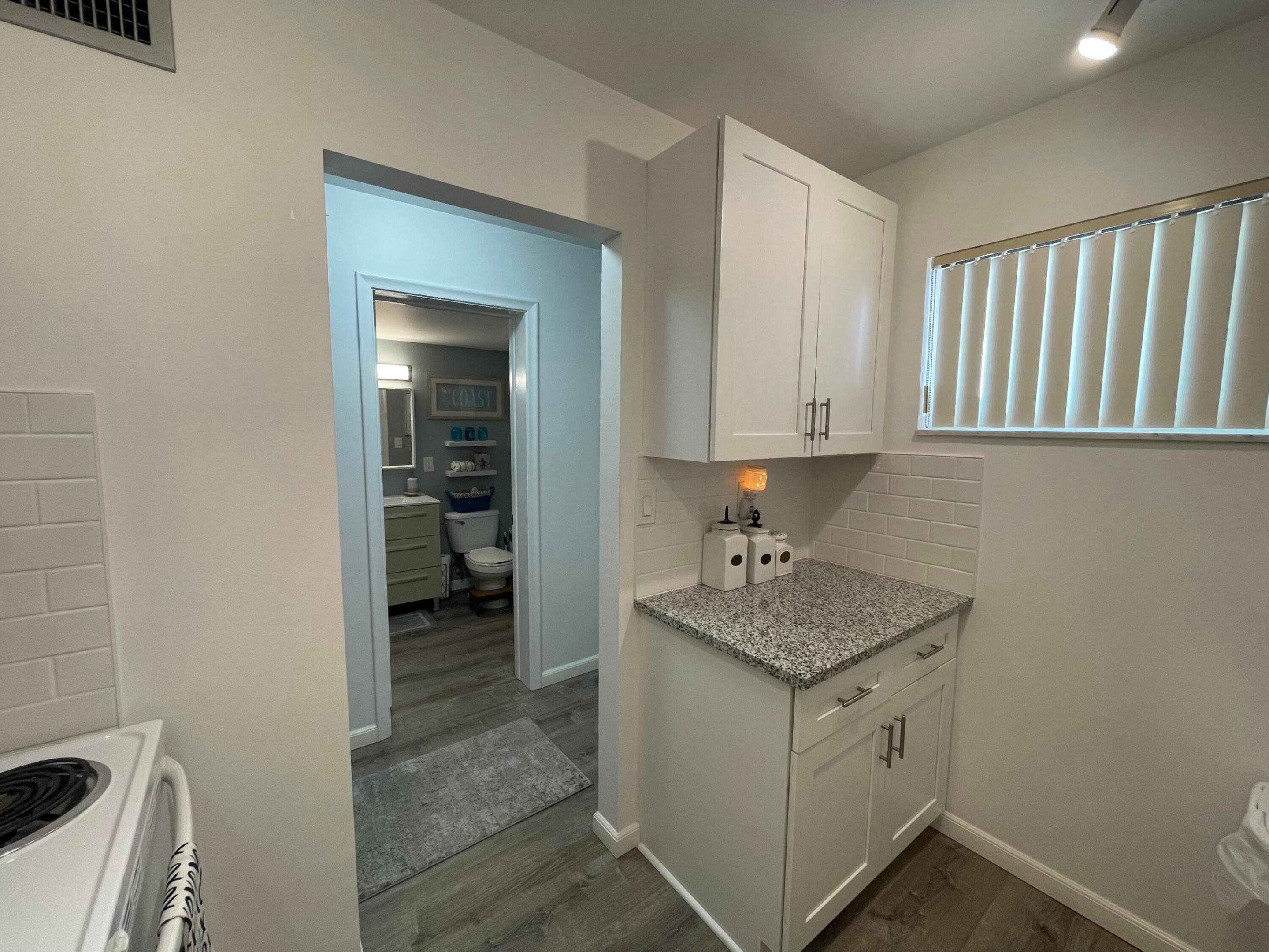 2811 Garden Drive S 304