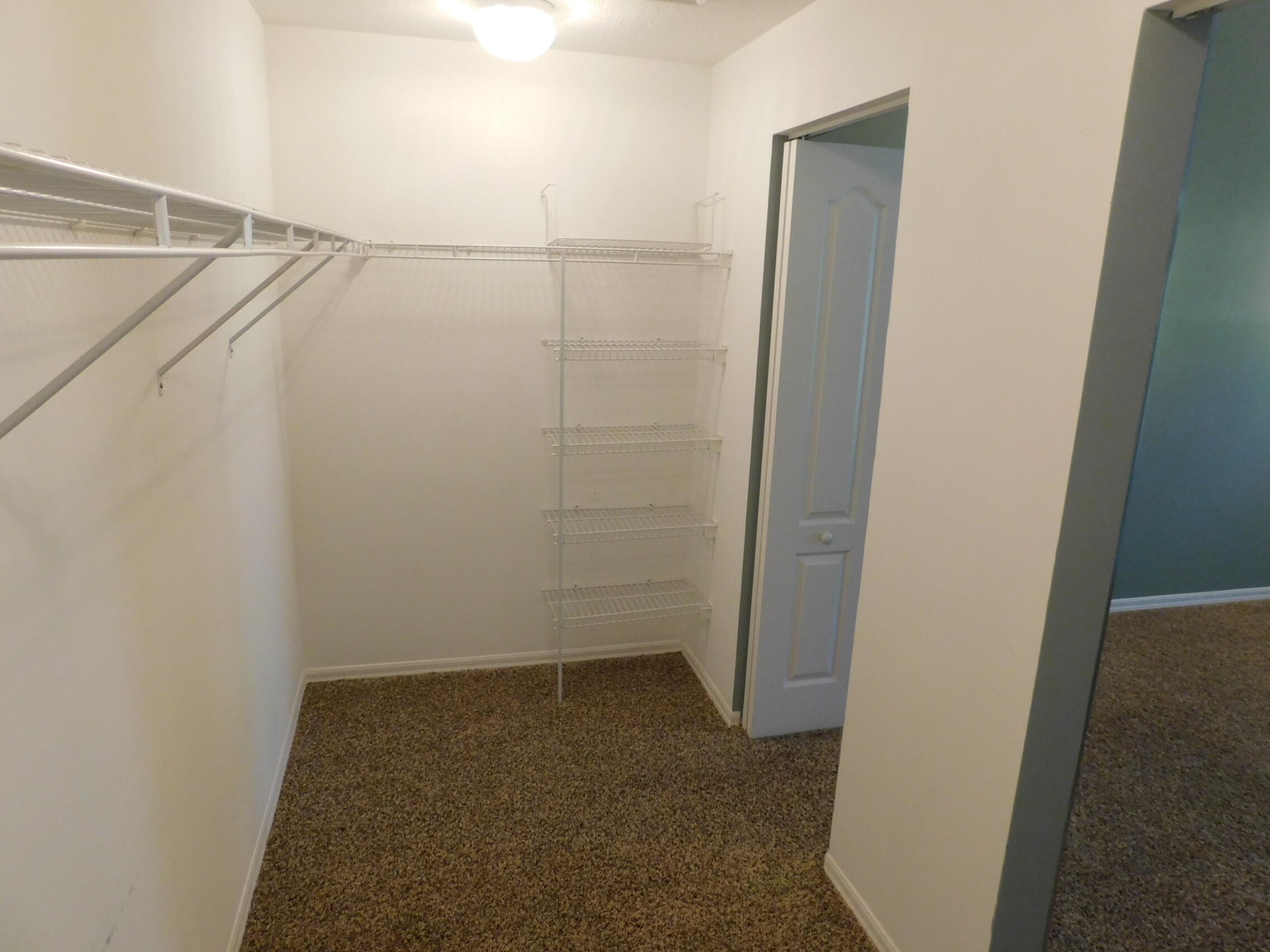 422 Rainbow Springs Terrace
