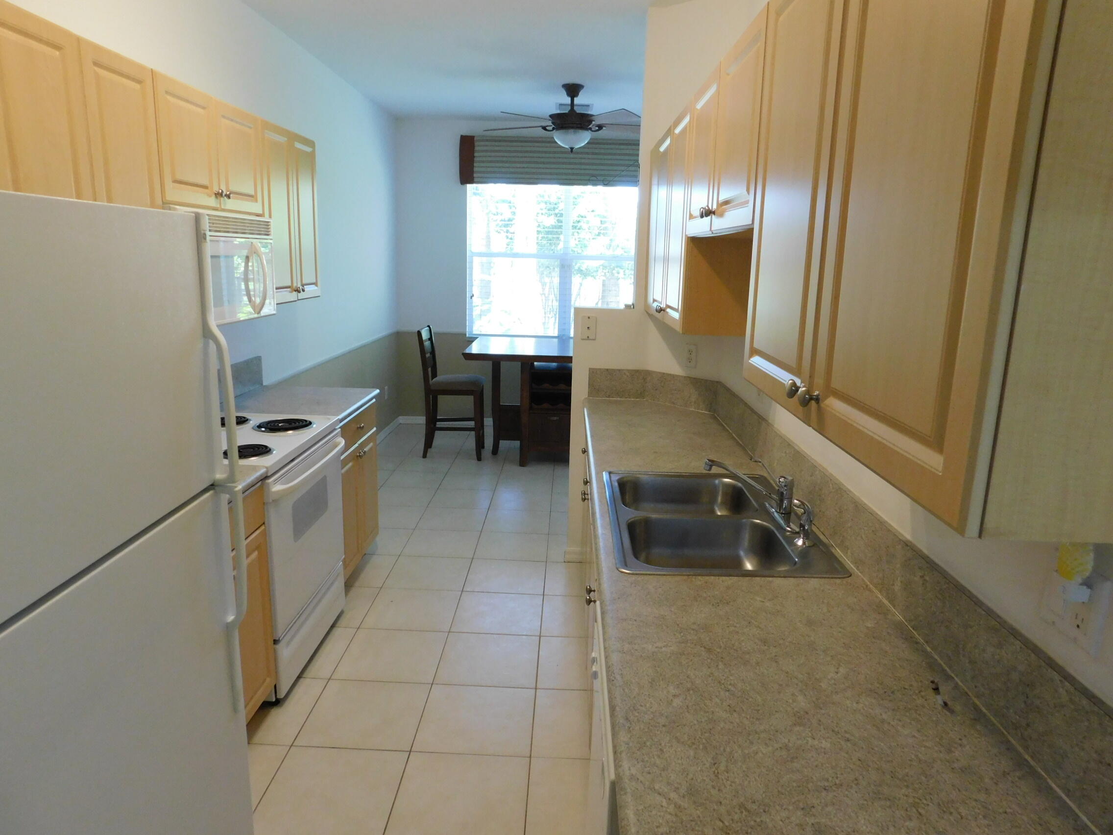 422 Rainbow Springs Terrace