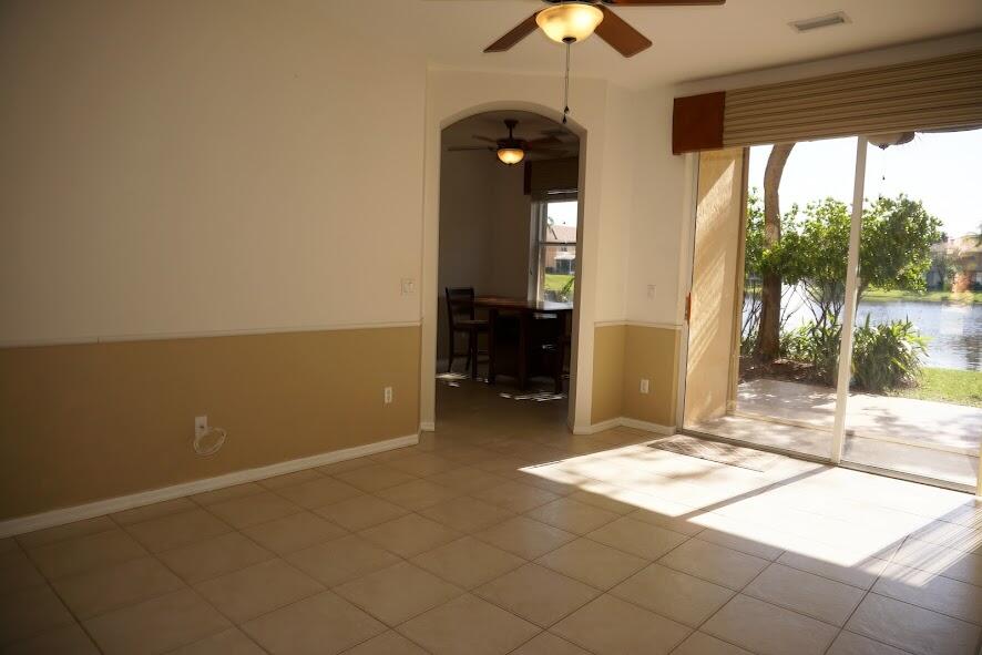 422 Rainbow Springs Terrace