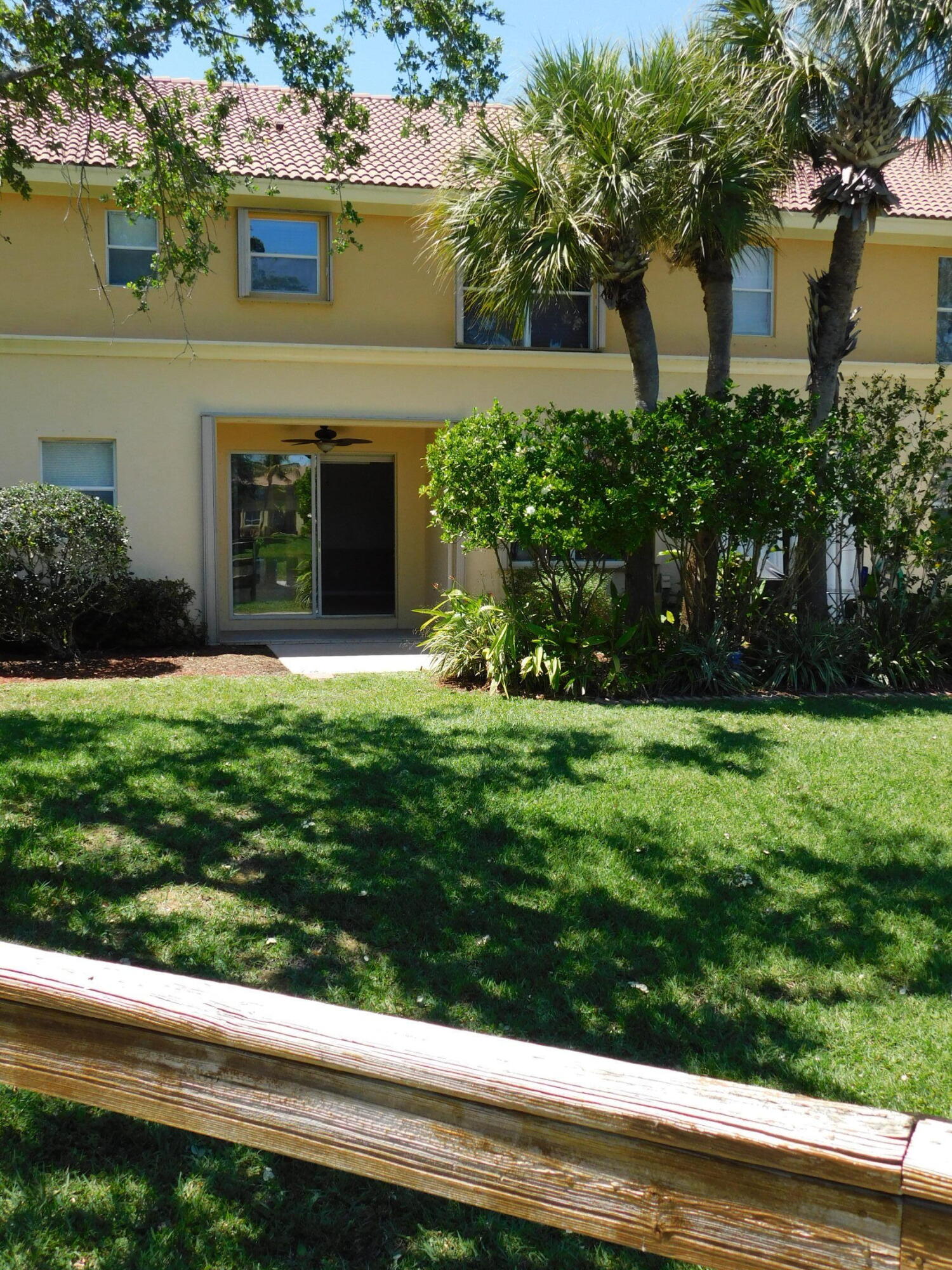 422 Rainbow Springs Terrace