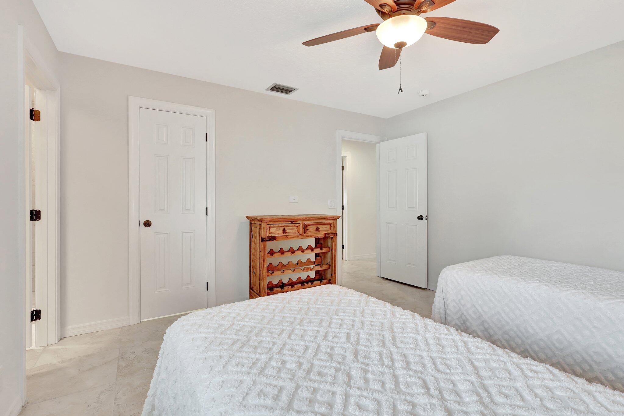 12692 Headwater Circle