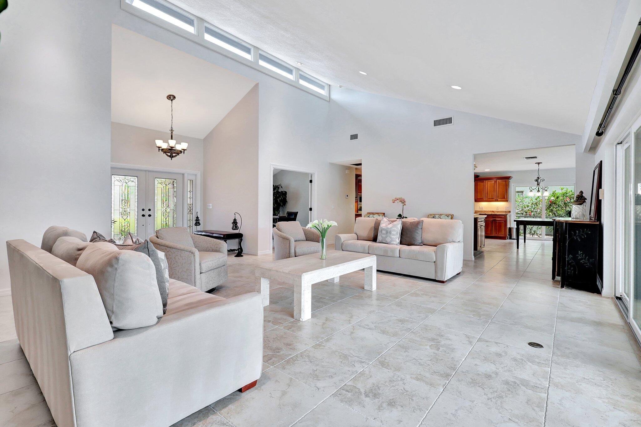 12692 Headwater Circle