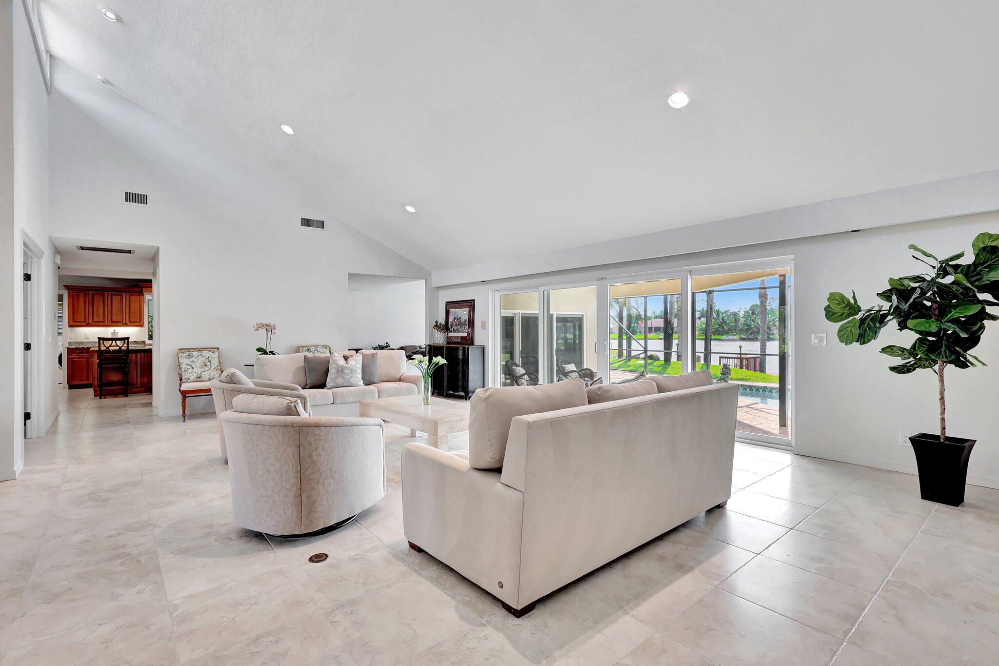 12692 Headwater Circle