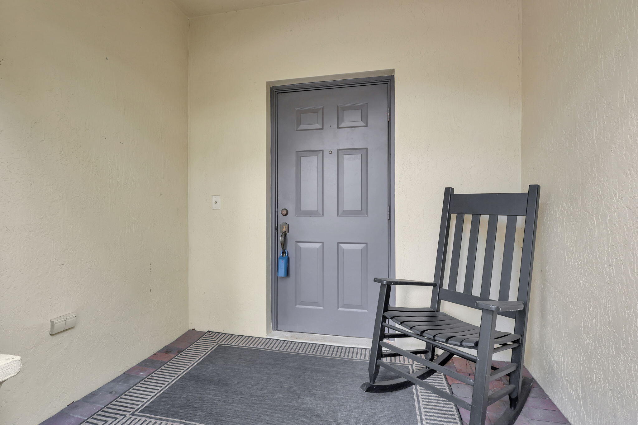 13416 Georgian Court